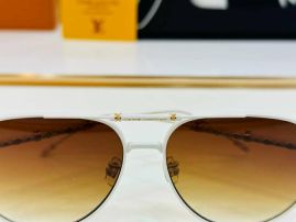 Picture of LV Sunglasses _SKUfw57312793fw